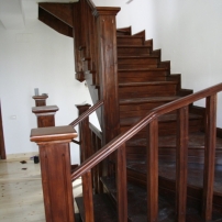 Restaurare / reconditionare scari interioare